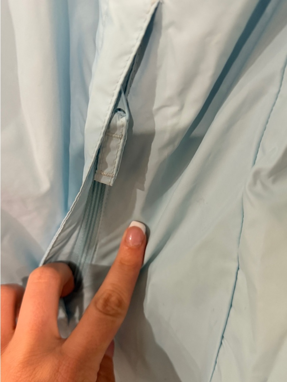 Columbia Light Blue Hooded Packable Windbreaker Jacket - Picture 10 of 12